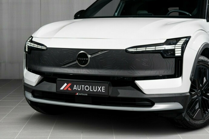 volvo-ex30-elektrisitet-2025-big-38
