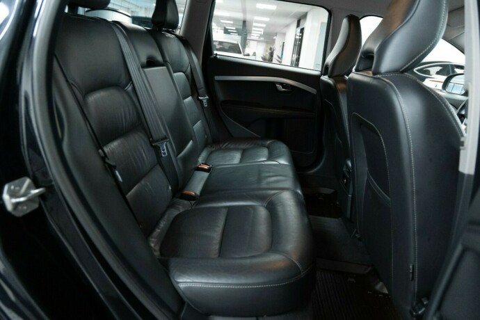 volvo-v70-diesel-2015-big-9