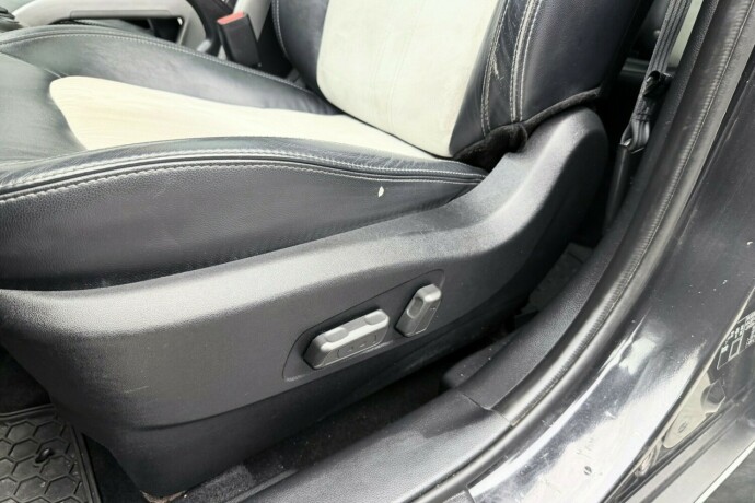 kia-sportage-bensin-2014-big-12