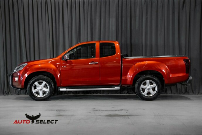 isuzu-d-max-diesel-2015-big-7