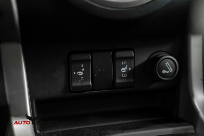 isuzu-d-max-diesel-2015-big-32