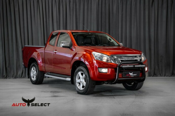 isuzu-d-max-diesel-2015-big-3