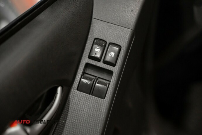 isuzu-d-max-diesel-2015-big-18