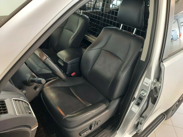 toyota-land-cruiser-diesel-2021-big-15