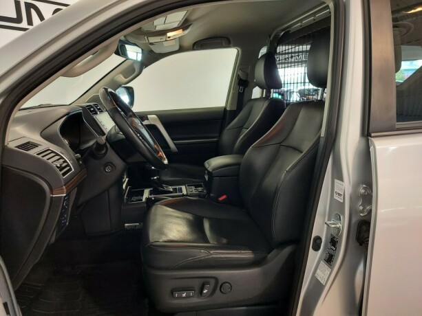 toyota-land-cruiser-diesel-2021-big-14