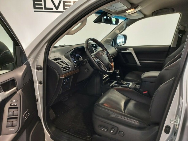 toyota-land-cruiser-diesel-2021-big-13