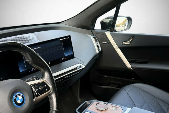 bmw-ix-elektrisitet-2022-big-35