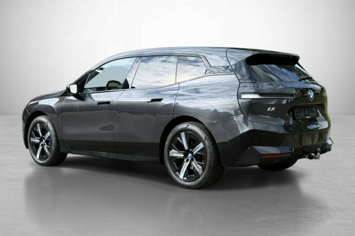 bmw-ix-elektrisitet-2022-big-7