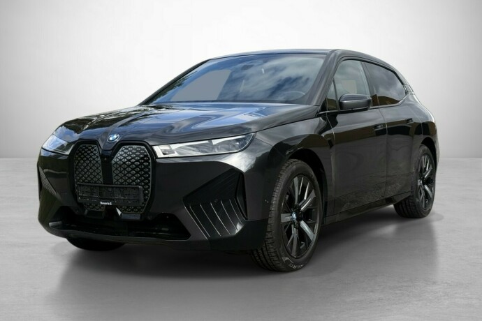 bmw-ix-elektrisitet-2022-big-0