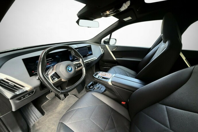 bmw-ix-elektrisitet-2022-big-36