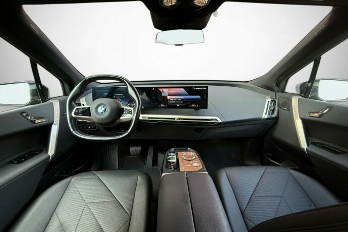 bmw-ix-elektrisitet-2022-big-38