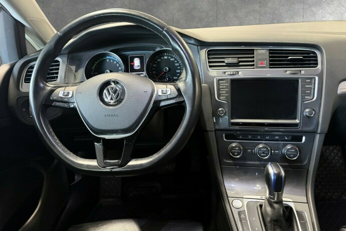 volkswagen-golf-elektrisitet-2016-big-11