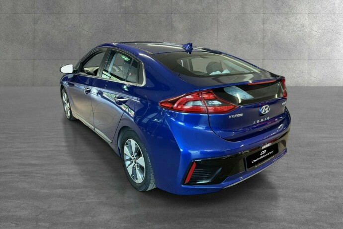 hyundai-ioniq-elektrisitetbensin-2019-big-3