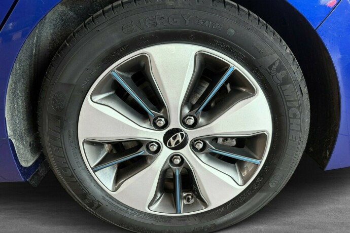 hyundai-ioniq-elektrisitetbensin-2019-big-27
