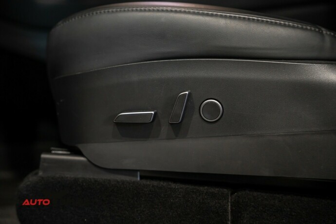 tesla-model-y-elektrisitet-2021-big-12
