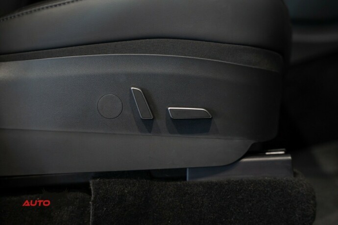 tesla-model-y-elektrisitet-2021-big-19