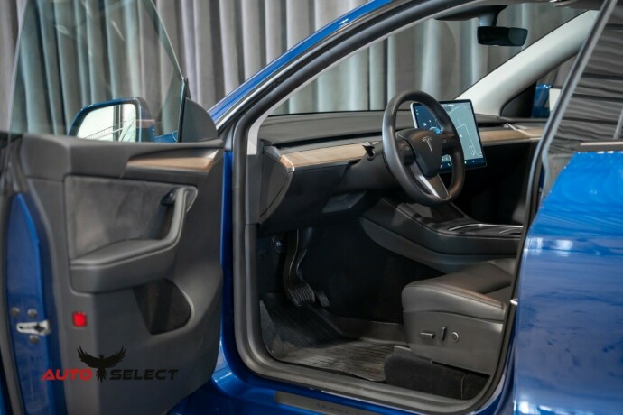 tesla-model-y-elektrisitet-2021-big-10