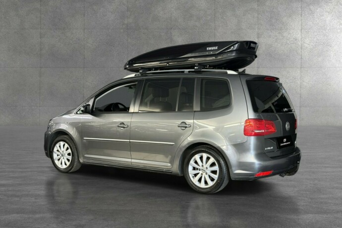 volkswagen-touran-diesel-2015-big-9