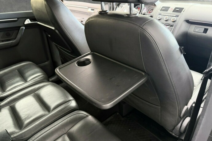 volkswagen-touran-diesel-2015-big-23
