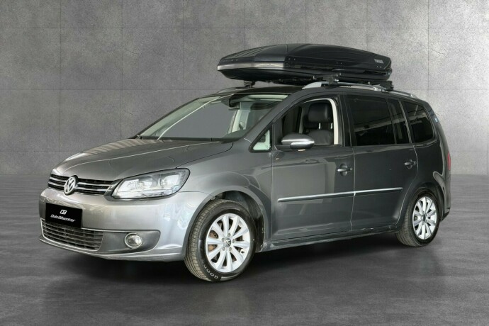 volkswagen-touran-diesel-2015-big-1