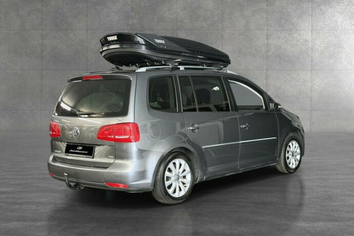 volkswagen-touran-diesel-2015-big-10