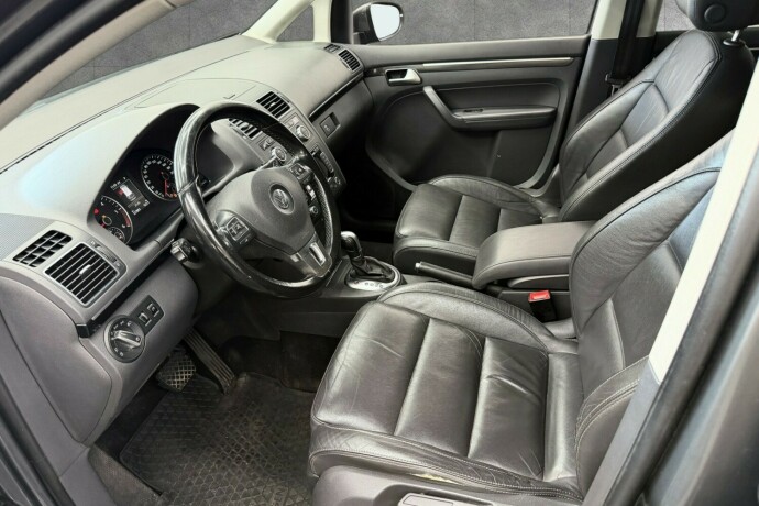 volkswagen-touran-diesel-2015-big-13
