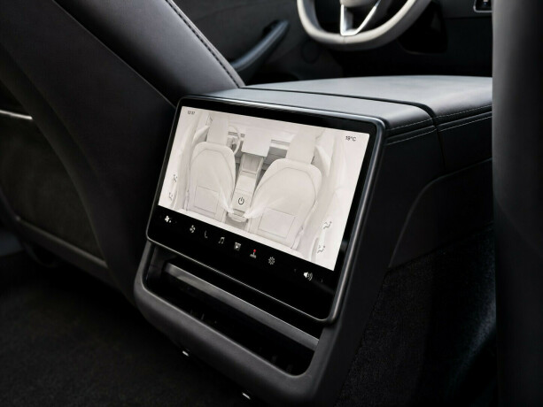 tesla-model-3-elektrisitet-2025-big-6