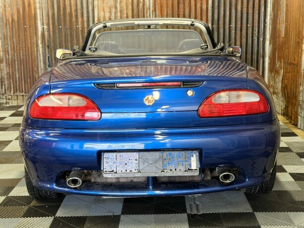 mg-f-bensin-1998-big-13