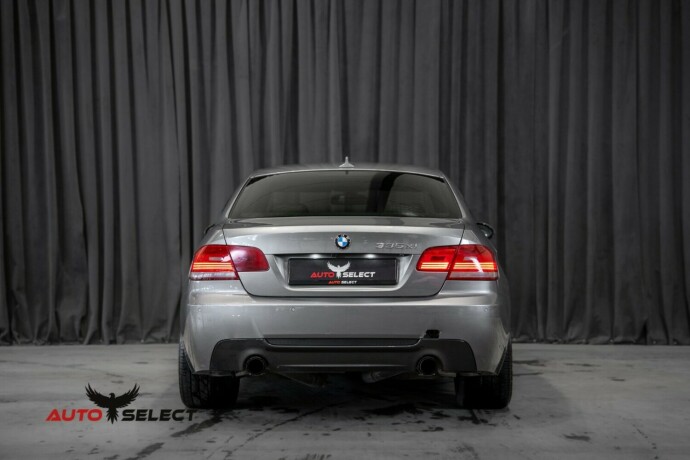 bmw-335i-bensin-2008-big-9