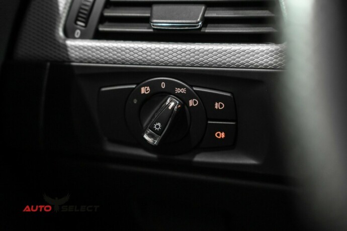 bmw-335i-bensin-2008-big-28