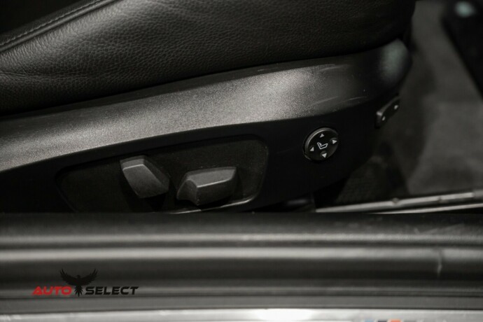bmw-335i-bensin-2008-big-16