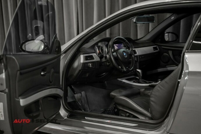 bmw-335i-bensin-2008-big-20