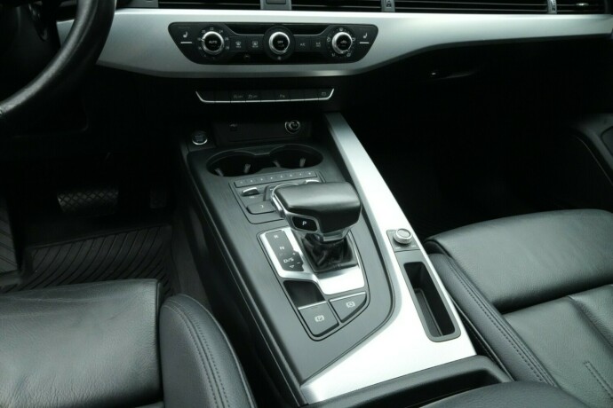audi-a4-bensin-2018-big-36