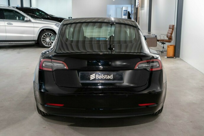 tesla-model-3-elektrisitet-2019-big-4