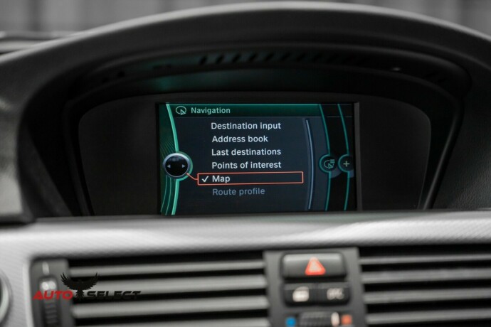 bmw-320i-bensin-2010-big-33