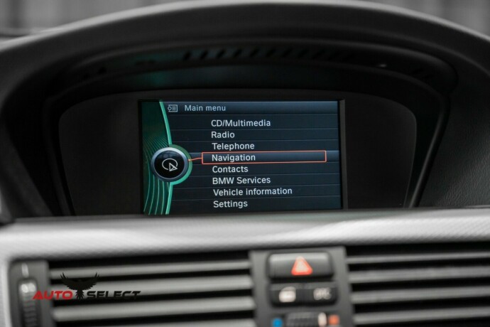 bmw-320i-bensin-2010-big-34