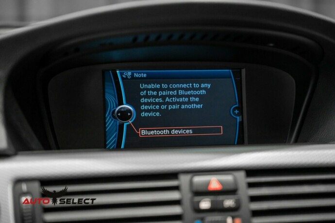 bmw-320i-bensin-2010-big-37