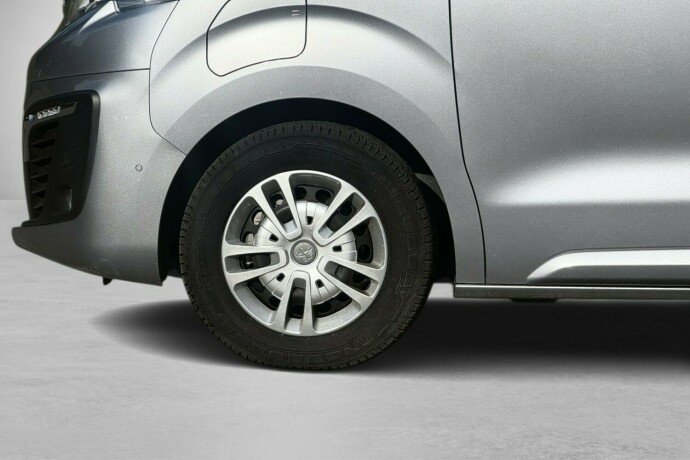 peugeot-e-expert-elektrisitet-2021-big-6