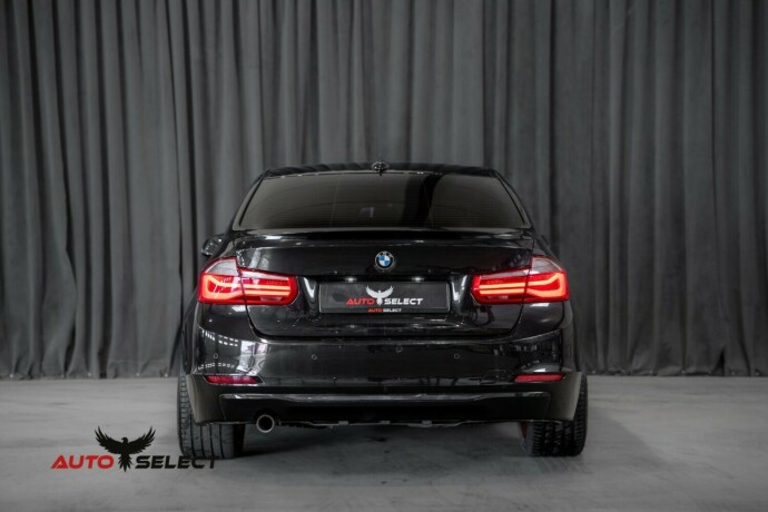 bmw-320d-diesel-2012-big-8