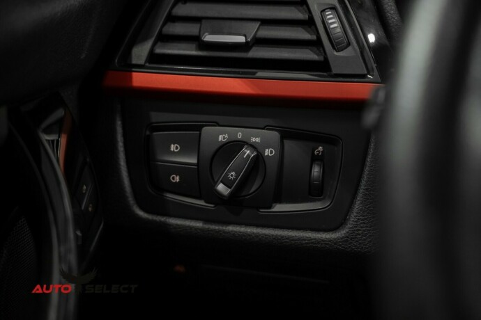 bmw-320d-diesel-2012-big-26