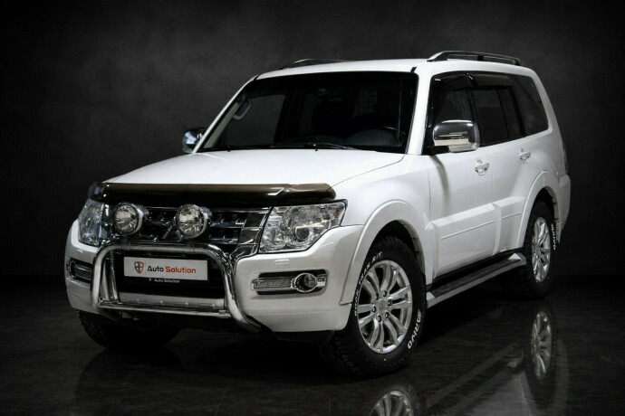 mitsubishi-pajero-diesel-2014-big-0