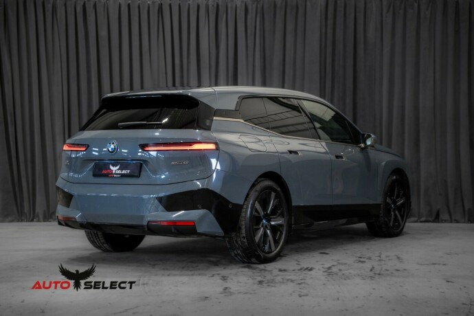 bmw-ix-elektrisitet-2022-big-64