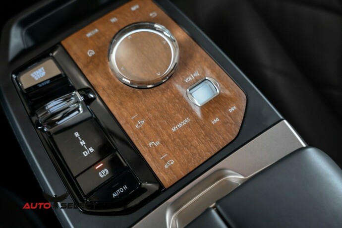 bmw-ix-elektrisitet-2022-big-38