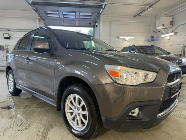 mitsubishi-asx-diesel-2011-big-7