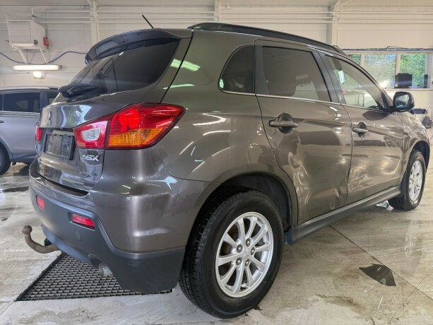 mitsubishi-asx-diesel-2011-big-5