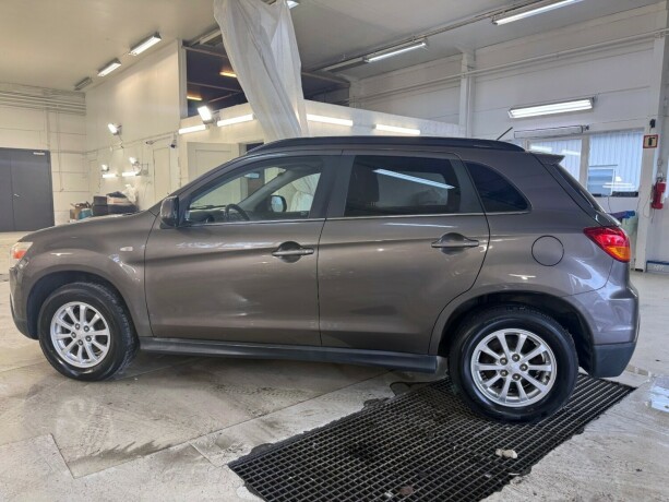 mitsubishi-asx-diesel-2011-big-2