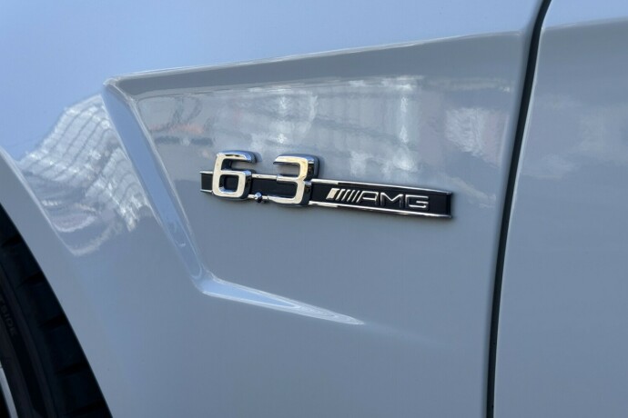 mercedes-benz-e63-bensin-2011-big-23