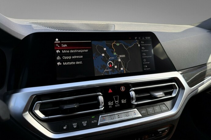 bmw-m3-bensin-2021-big-17