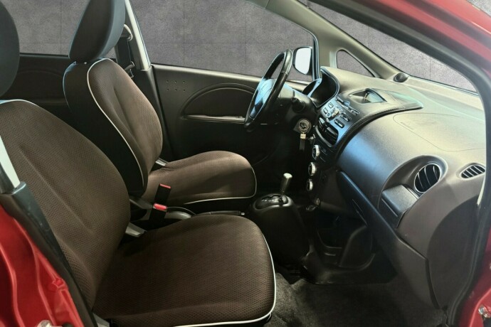 mitsubishi-i-miev-elektrisitet-2015-big-16