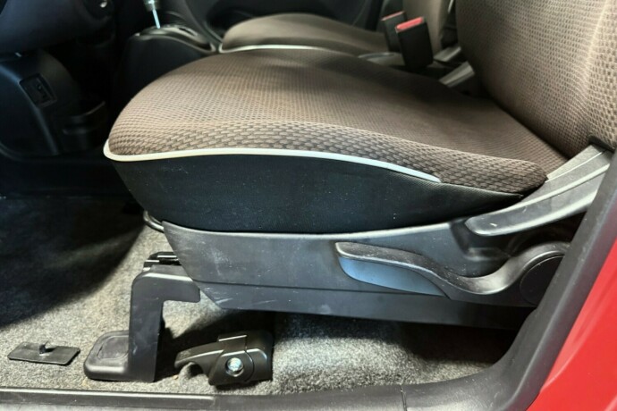 mitsubishi-i-miev-elektrisitet-2015-big-22